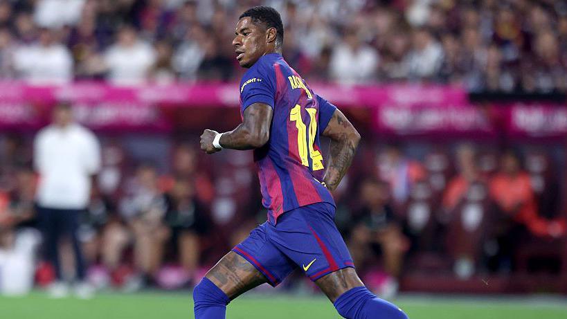 Barcelona cân nhắc dừng hợp đồng sớm với Rashford