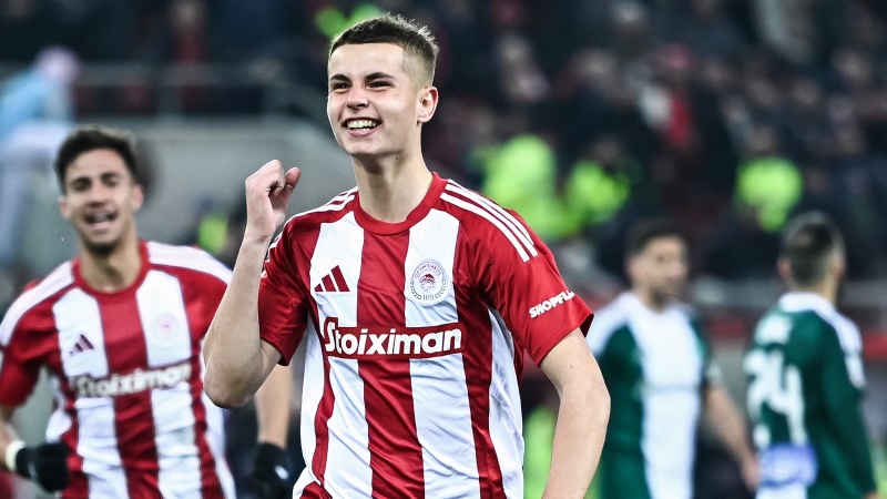 Man Utd đặt mục tiêu chiêu mộ Christos Mouzakitis